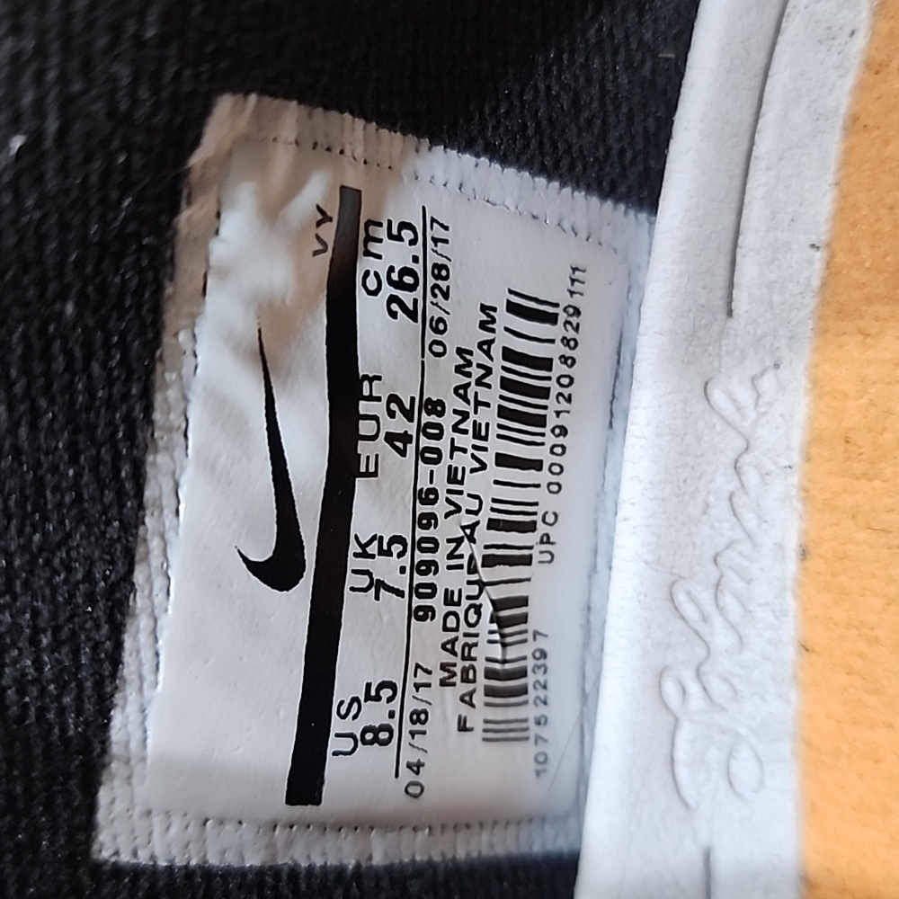 Nike SB FC Classic Shoes | Size: 8.5 Mens | Black - Picture 7 of 7
